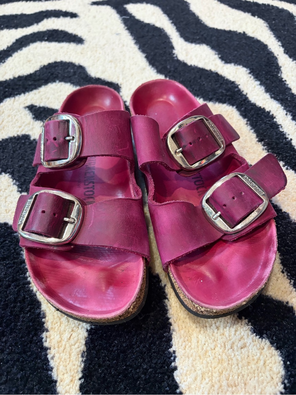 Birkenstock Arizona Oiled Leather Festival Fuchsia Big Buckle Sandals Sz. 38 N